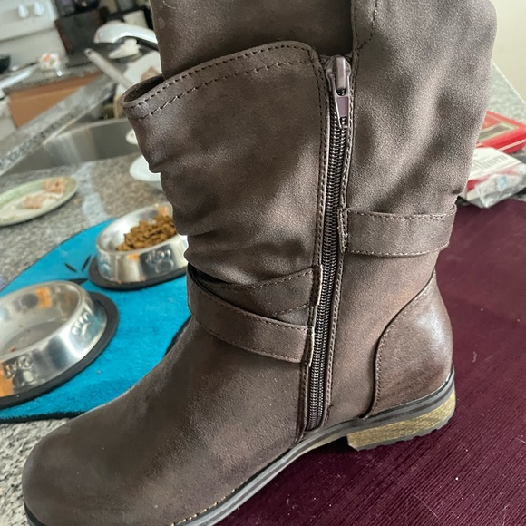 LANE BRYANT BROWN BOOTS 8w - Picture 3 of 7